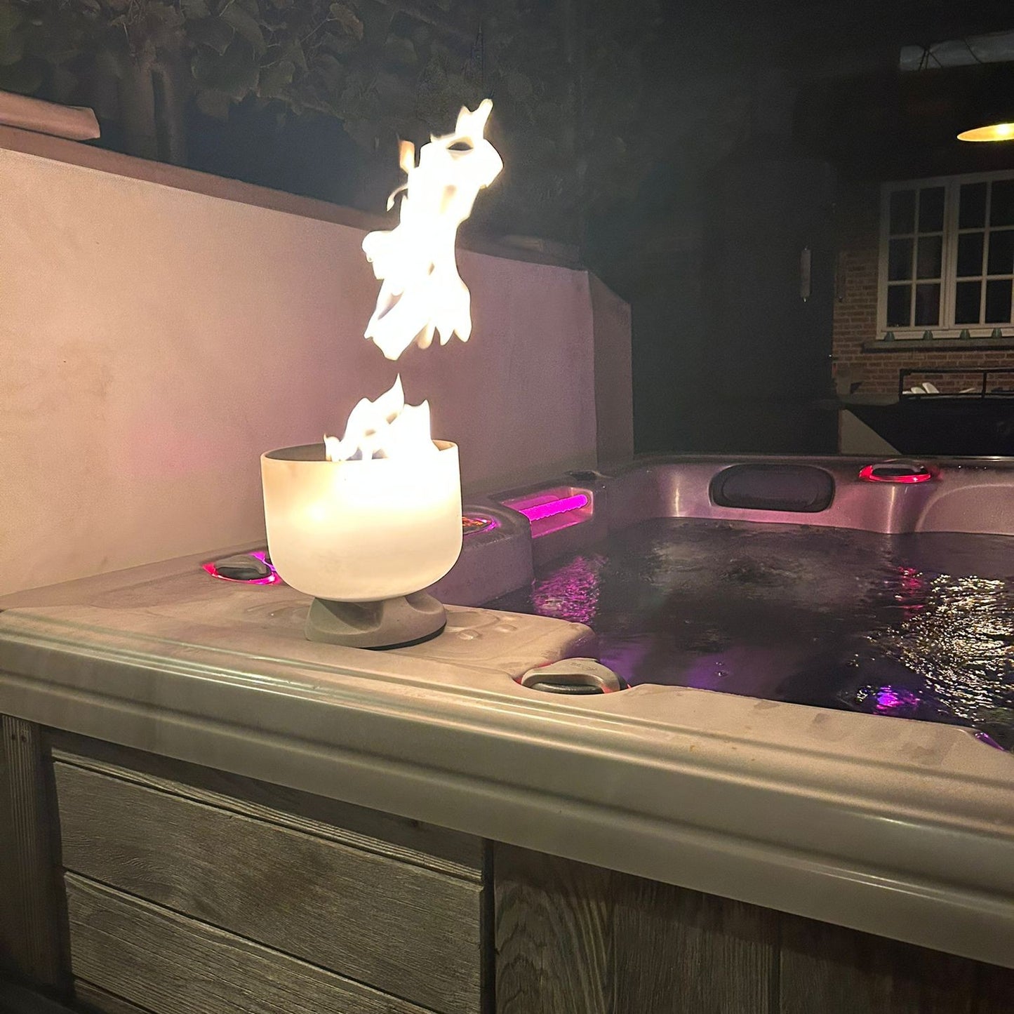 QFlame Set Table Concrete – Compact ethanol table fire