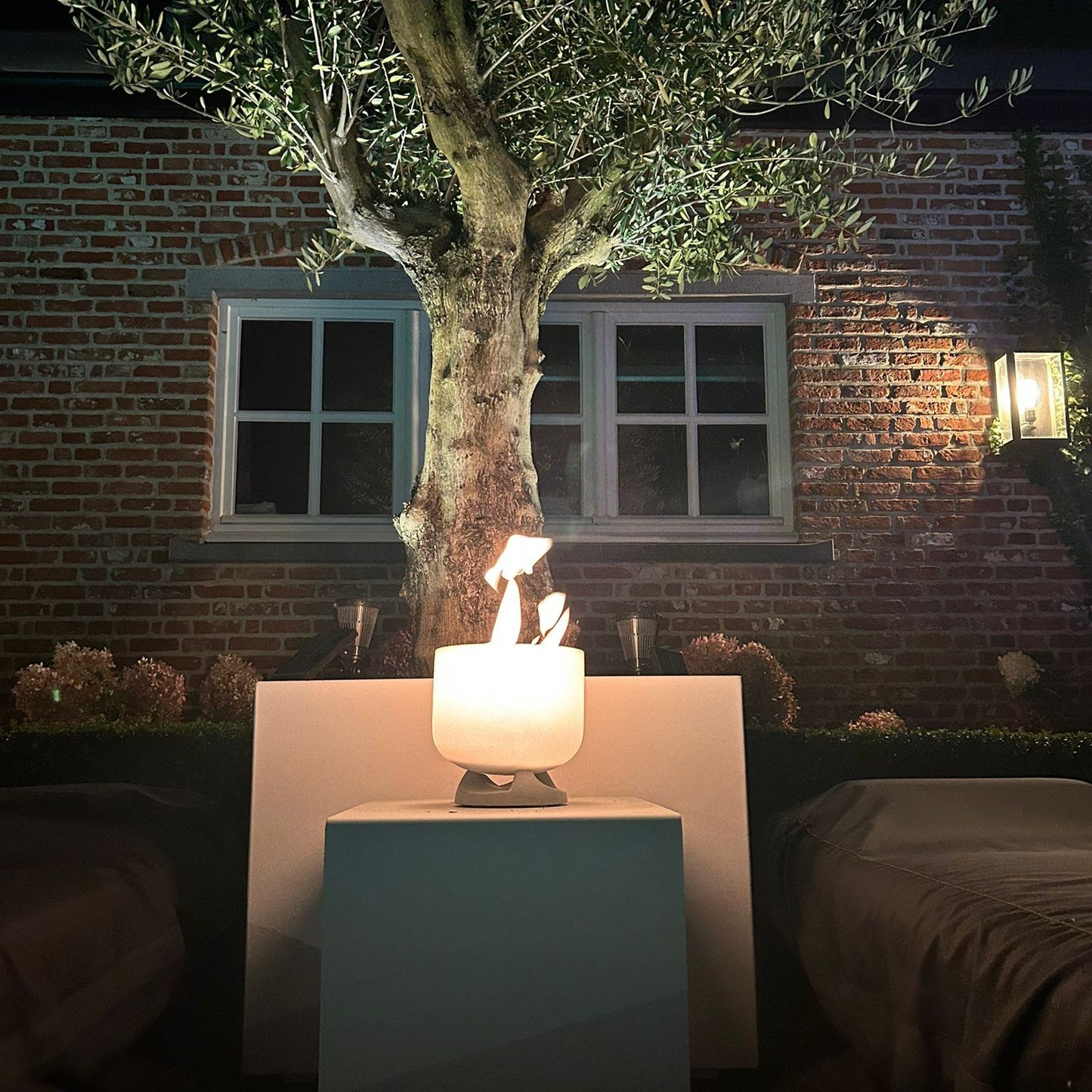 QFlame Set Table Concrete – Compact ethanol table fire